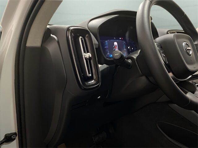 2025 Volvo XC40 B5 Plus Dark Theme Dallas TX