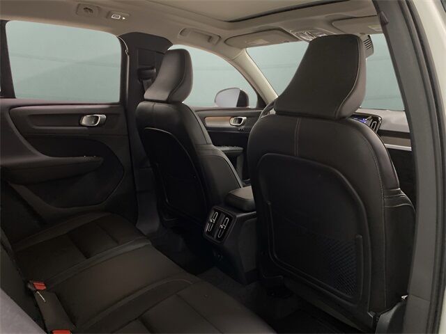2025 Volvo XC40 B5 Plus Dark Theme Dallas TX