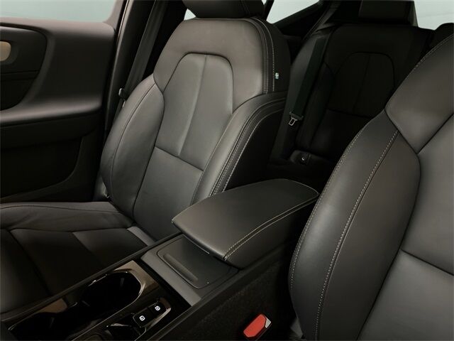 2025 Volvo XC40 B5 Plus Dark Theme Dallas TX