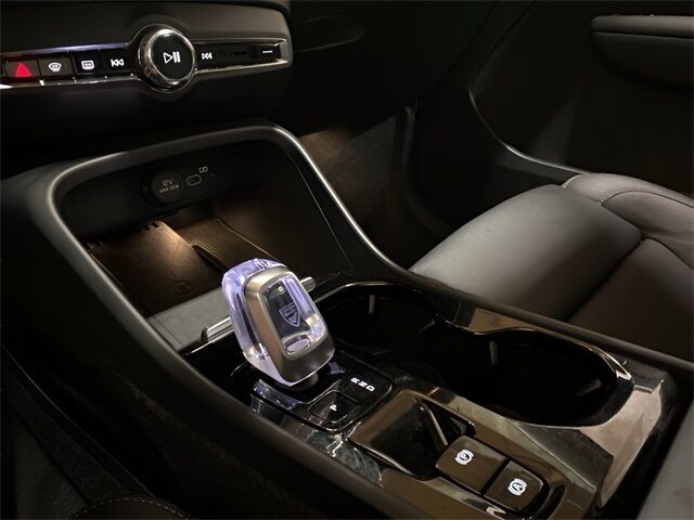 2025 Volvo XC40 B5 Plus Dark Theme Dallas TX