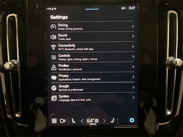 2025 Volvo XC40 B5 Plus Dark Theme Dallas TX