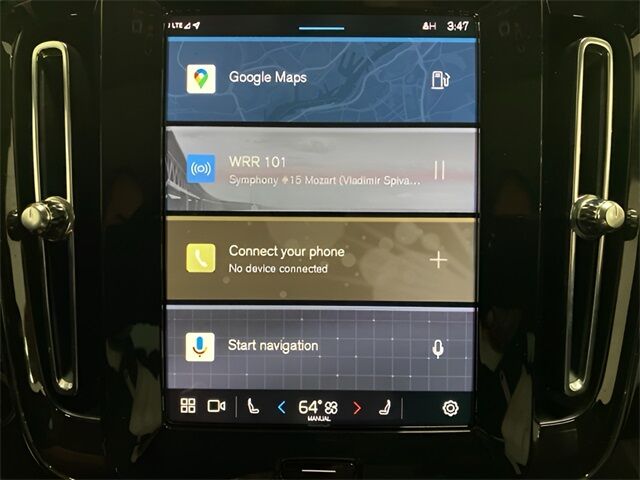 2025 Volvo XC40 B5 Plus Dark Theme Dallas TX
