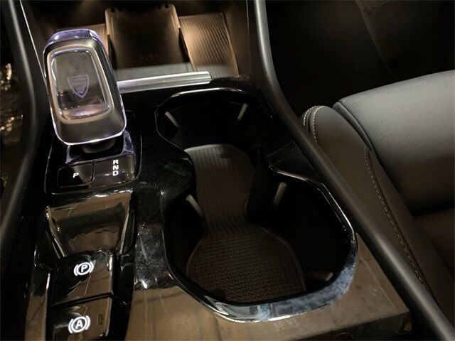 2025 Volvo XC40 B5 Plus Dark Theme Dallas TX