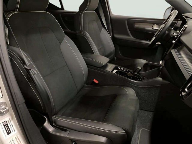 2025 Volvo XC40 B5 Plus Dark Theme Dallas TX