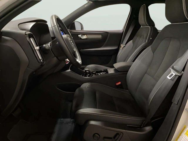 2025 Volvo XC40 B5 Plus Dark Theme Dallas TX