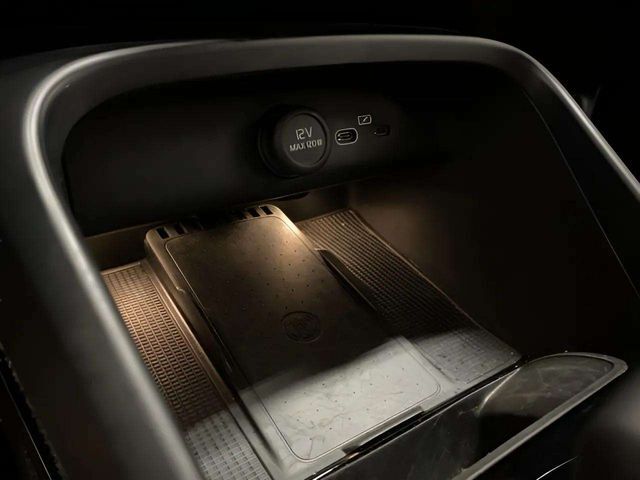 2025 Volvo XC40 B5 Plus Dark Theme Dallas TX