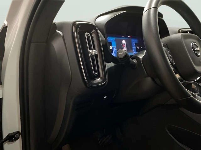 2025 Volvo XC40 B5 Plus Dark Theme Dallas TX