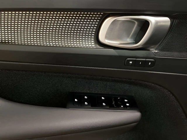 2025 Volvo XC40 B5 Plus Dark Theme Dallas TX