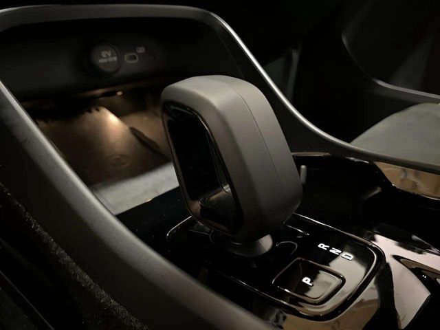 2025 Volvo XC40 B5 Plus Dark Theme Dallas TX
