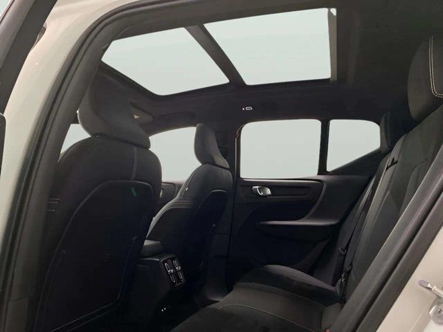 2025 Volvo XC40 B5 Plus Dark Theme Dallas TX