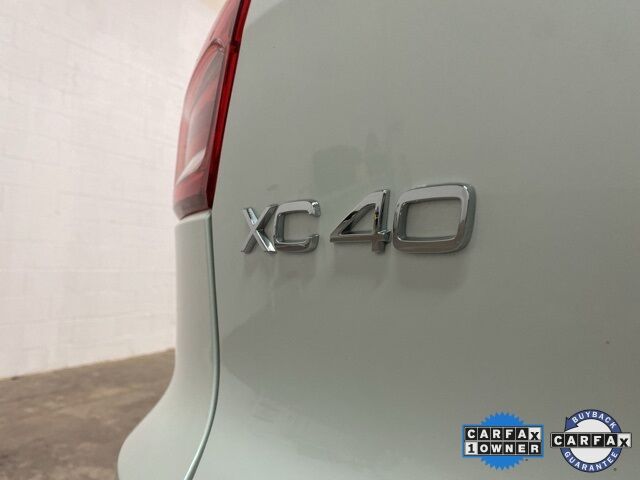2025 Volvo XC40 B5 Plus Dark Theme Dallas TX