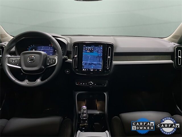 2025 Volvo XC40 B5 Plus Dark Theme Dallas TX