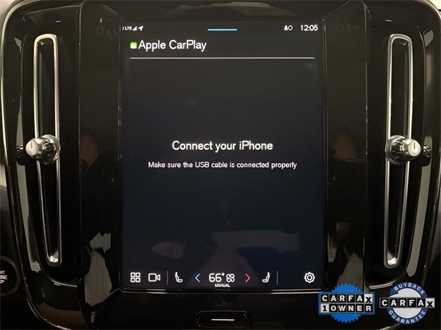 2025 Volvo XC40 B5 Plus Dark Theme Dallas TX