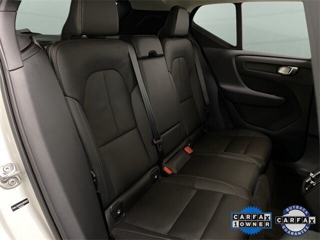 2025 Volvo XC40 B5 Plus Dark Theme Dallas TX