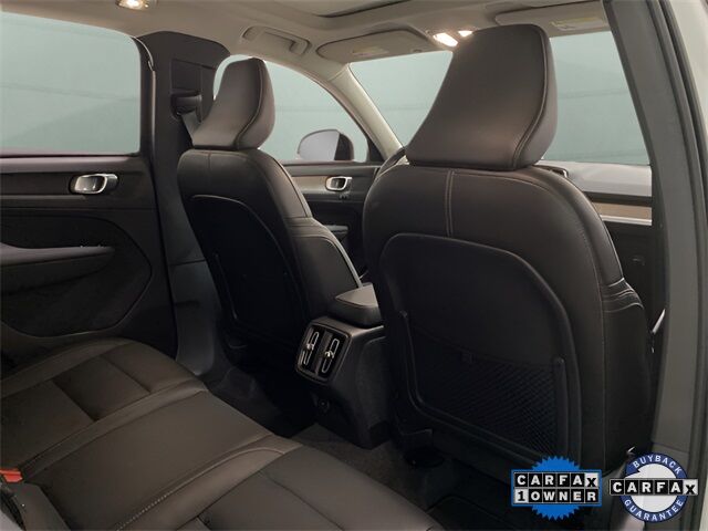 2025 Volvo XC40 B5 Plus Dark Theme Dallas TX