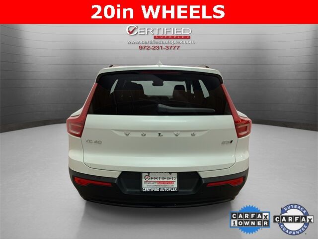 2025 Volvo XC40 B5 Plus Dark Theme Dallas TX