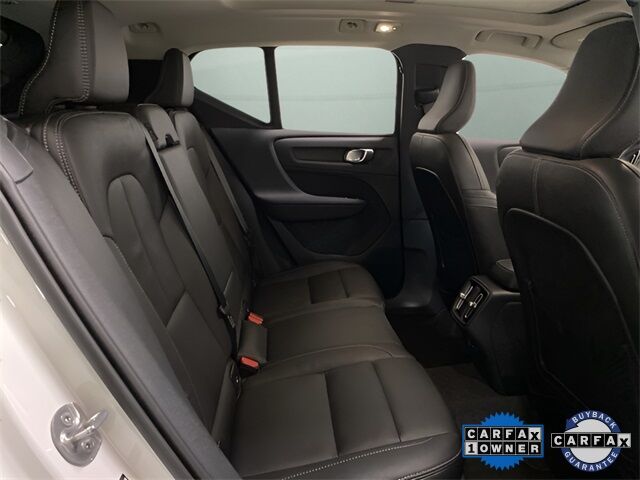2025 Volvo XC40 B5 Plus Dark Theme Dallas TX