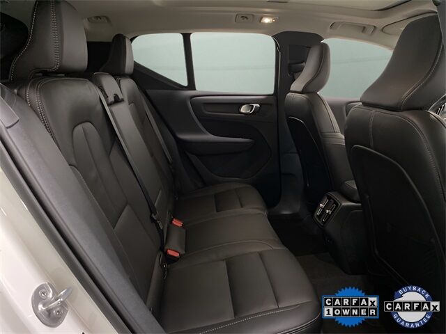 2025 Volvo XC40 B5 Plus Dark Theme Dallas TX