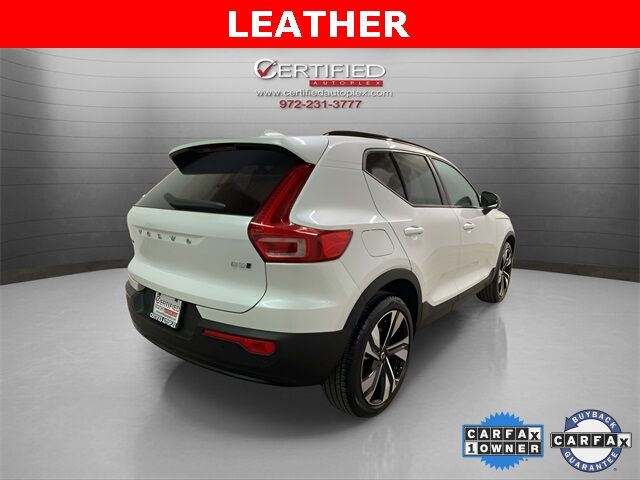 2025 Volvo XC40 B5 Plus Dark Theme Dallas TX