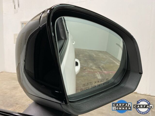 2025 Volvo XC40 B5 Plus Dark Theme Dallas TX
