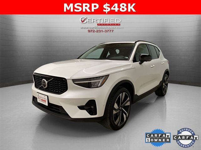 2025 Volvo XC40 B5 Plus Dark Theme Dallas TX