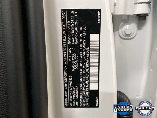 2025 Volvo XC40 B5 Plus Dark Theme Dallas TX