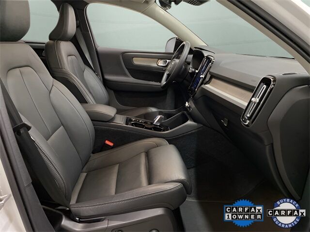 2025 Volvo XC40 B5 Plus Dark Theme Dallas TX
