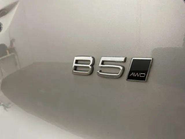 2025 Volvo XC40 B5 Plus Dark Theme Dallas TX