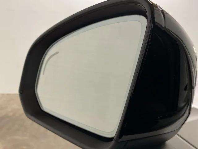 2025 Volvo XC40 B5 Plus Dark Theme Dallas TX