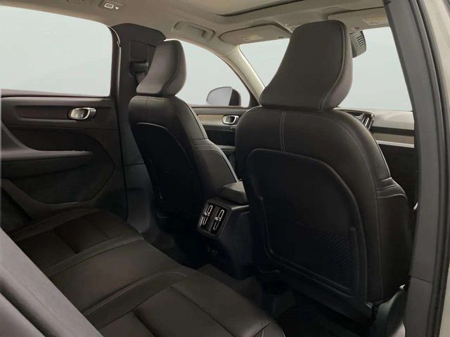 2025 Volvo XC40 B5 Plus Dark Theme Dallas TX