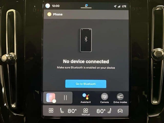 2025 Volvo XC40 B5 Plus Dark Theme Dallas TX