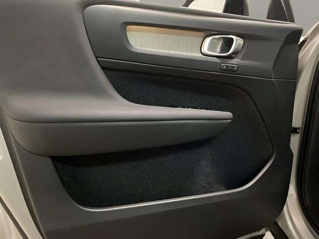 2025 Volvo XC40 B5 Plus Dark Theme Dallas TX