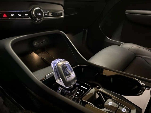 2025 Volvo XC40 B5 Plus Dark Theme Dallas TX