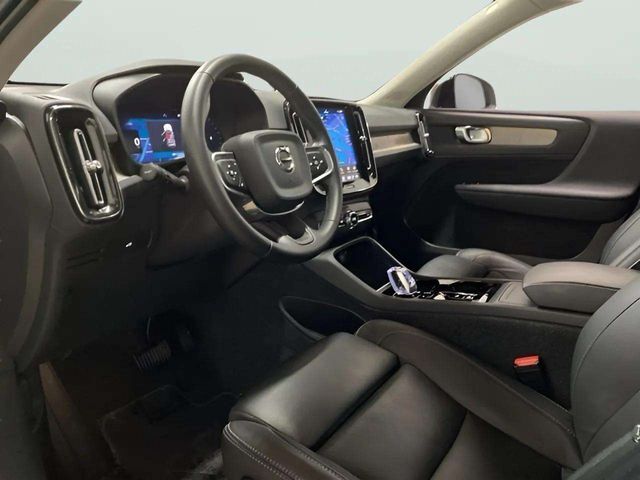 2025 Volvo XC40 B5 Plus Dark Theme Dallas TX