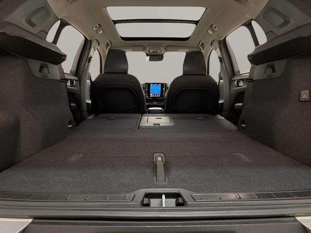 2025 Volvo XC40 B5 Plus Dark Theme Dallas TX