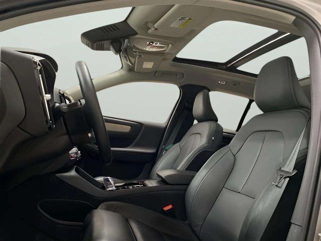 2025 Volvo XC40 B5 Plus Dark Theme Dallas TX