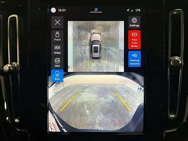 2025 Volvo XC40 B5 Plus Dark Theme Dallas TX