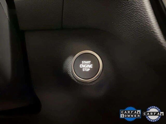 2025 Volvo XC40 B5 Plus Dark Theme Dallas TX