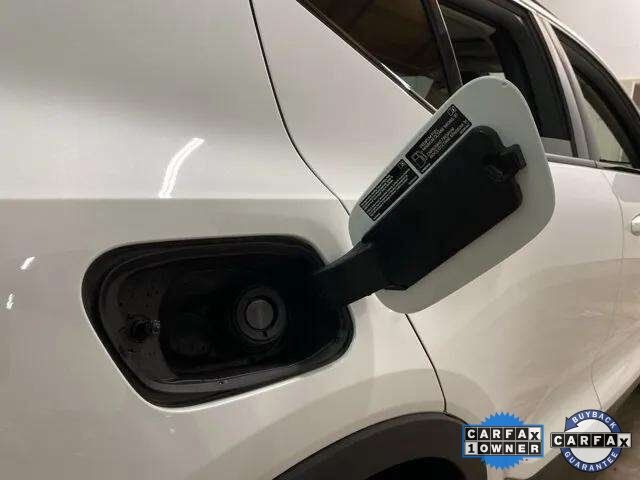 2025 Volvo XC40 B5 Plus Dark Theme Dallas TX