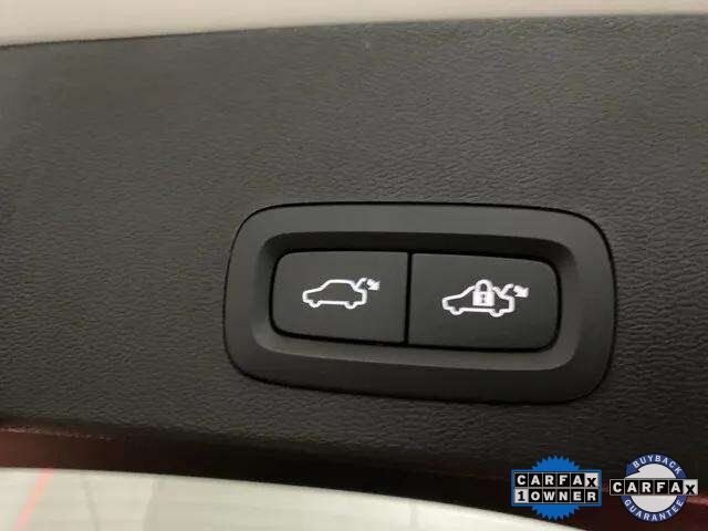 2025 Volvo XC40 B5 Plus Dark Theme Dallas TX