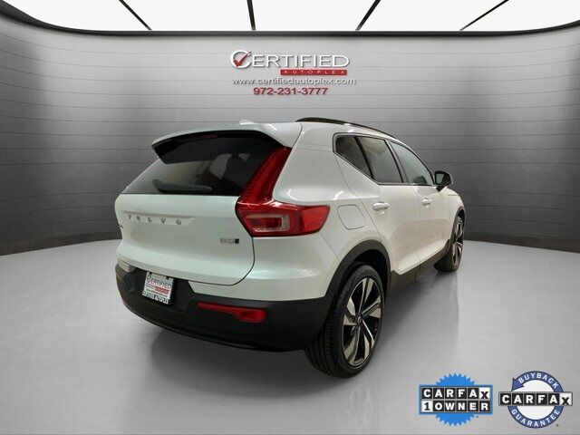 2025 Volvo XC40 B5 Plus Dark Theme Dallas TX