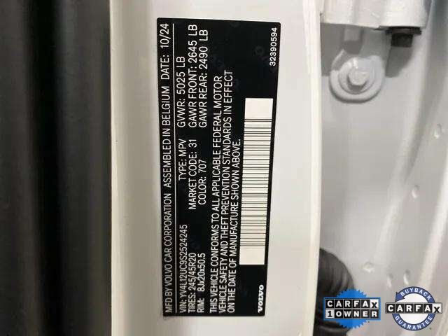 2025 Volvo XC40 B5 Plus Dark Theme Dallas TX