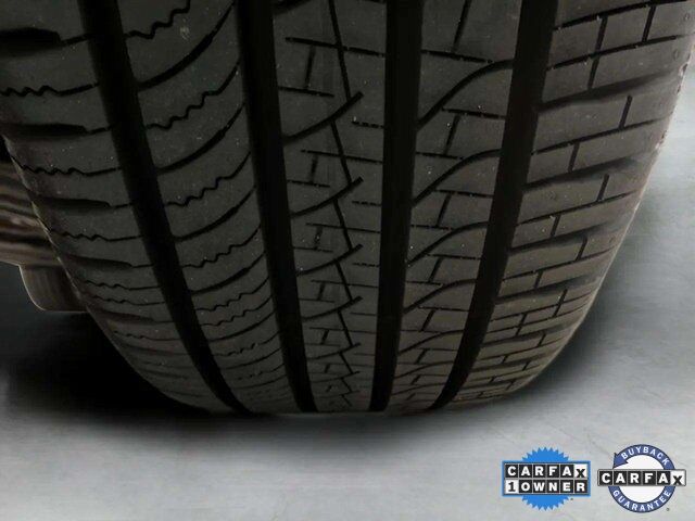 2025 Volvo XC40 B5 Plus Dark Theme Dallas TX