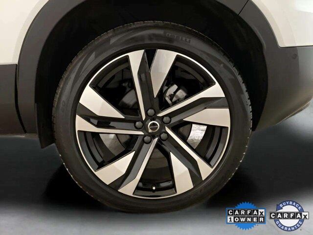 2025 Volvo XC40 B5 Plus Dark Theme Dallas TX