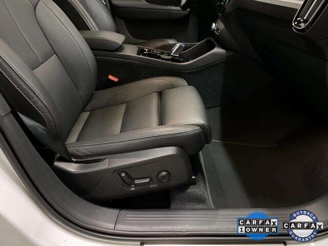 2025 Volvo XC40 B5 Plus Dark Theme Dallas TX