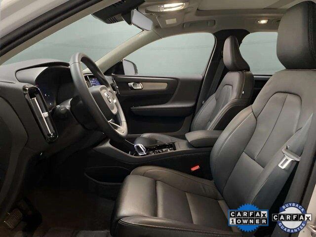 2025 Volvo XC40 B5 Plus Dark Theme Dallas TX