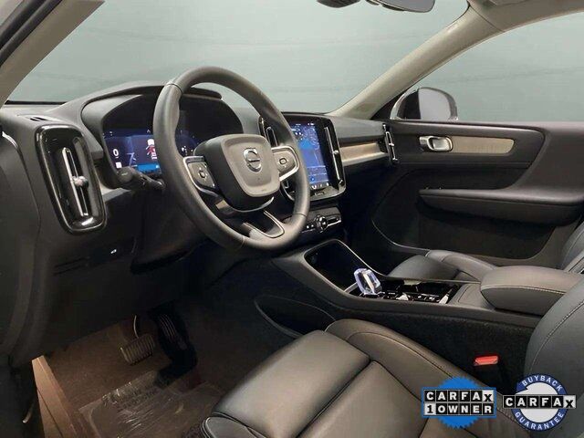 2025 Volvo XC40 B5 Plus Dark Theme Dallas TX