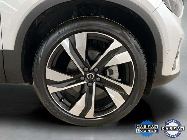 2025 Volvo XC40 B5 Plus Dark Theme Dallas TX