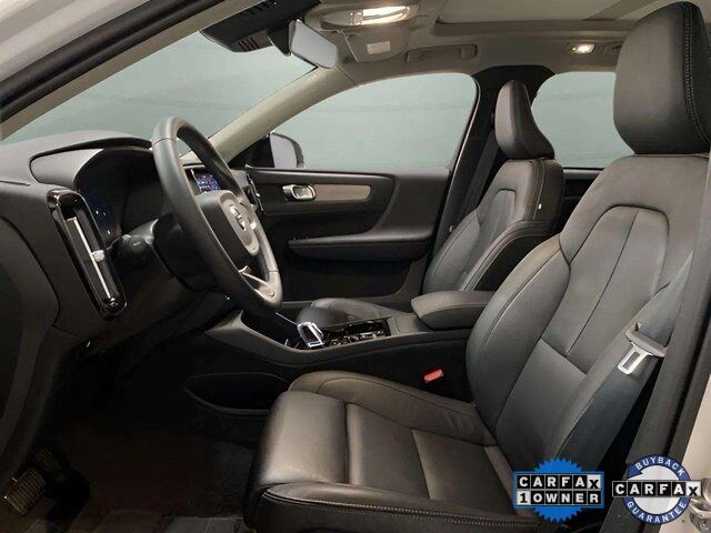 2025 Volvo XC40 B5 Plus Dark Theme Dallas TX