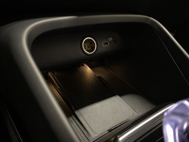 2025 Volvo XC40 B5 Plus Dark Theme Dallas TX